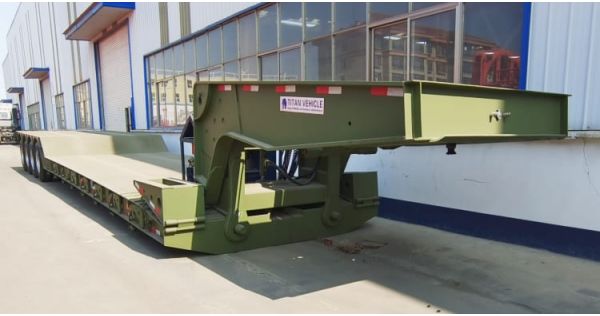 4 Axle Folding Gooseneck Trailer - USD 29800