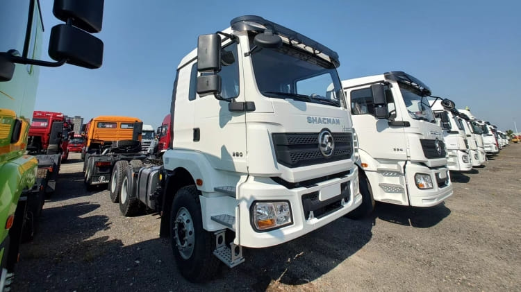 Shacman H3000 Tractor Head for Sale in Trinidad and Tobago